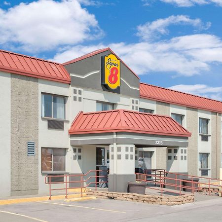 Super 8 By Wyndham Marshalltown Exterior photo